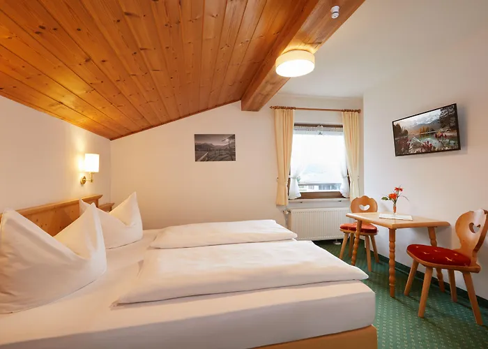 Hotel Garni Zugspitz Farchant, Germany